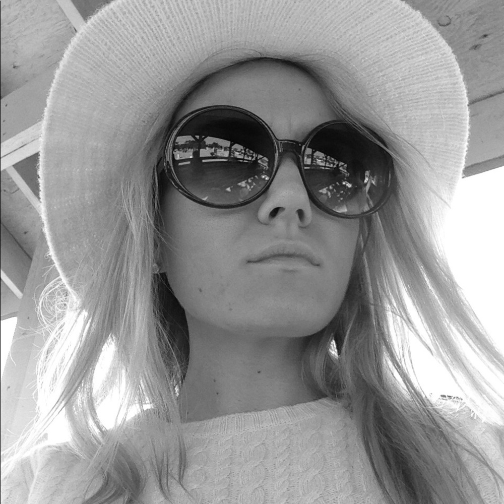 Meet your Posher, Ashley